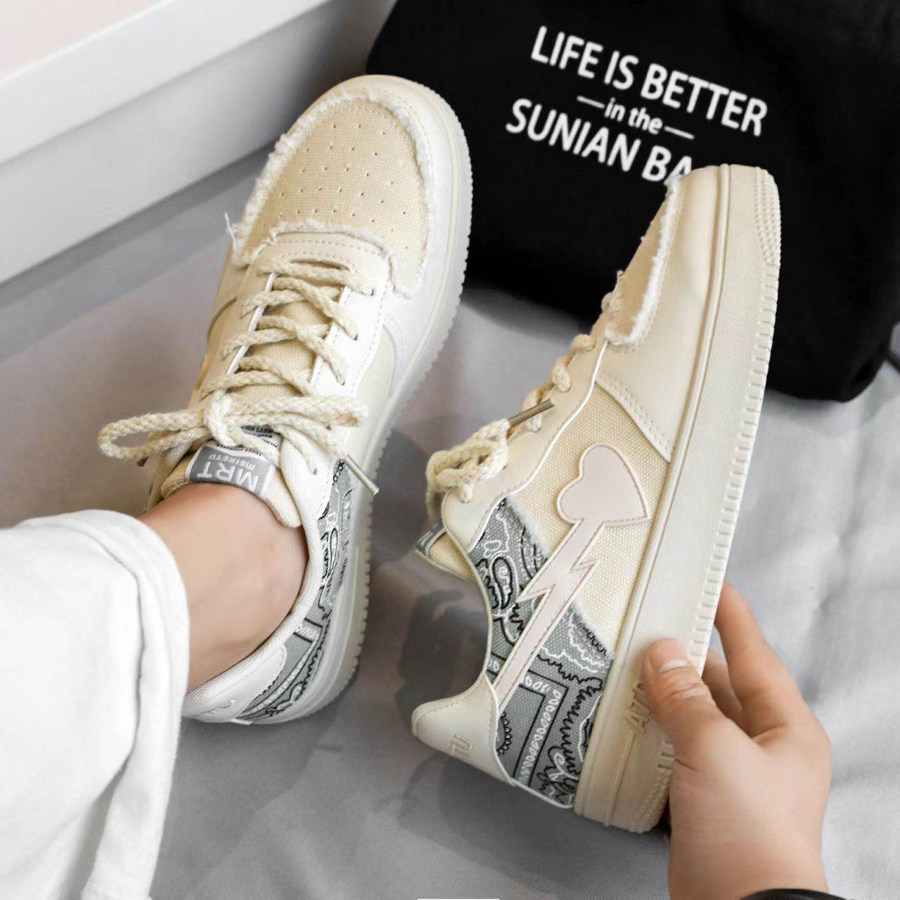 Stylish All-Match College Cashew Flower Shoes - Trendy Vulcanized Comfort - Buy Center