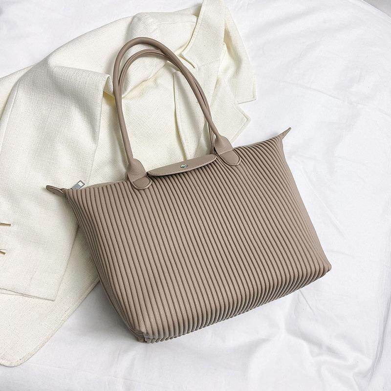 Buycenter Urban One-Shoulder Crossbody Bag - Versatile Bucket Style - Buy Center