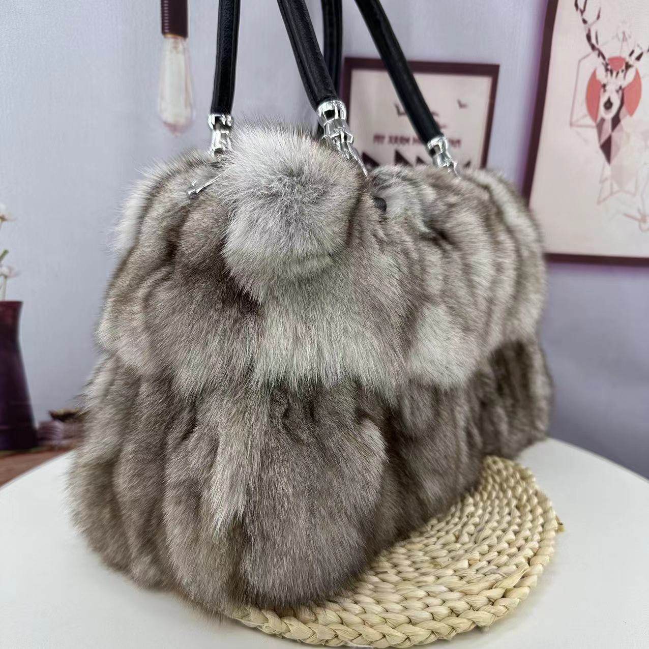 Buycenter Fox Fur Tote Bag for Women - Stylish Autumn & Winter Accessory - Buy Center
