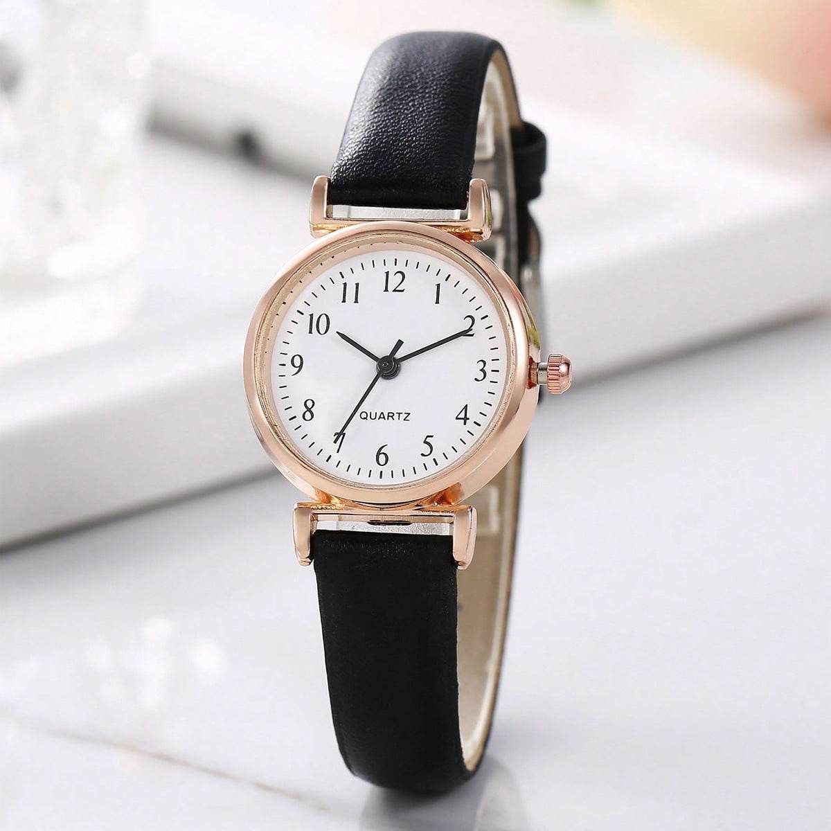 Elegant Lady Heart Bracelet Quartz Watch - Stylish & Lightweight Design - Buy Center