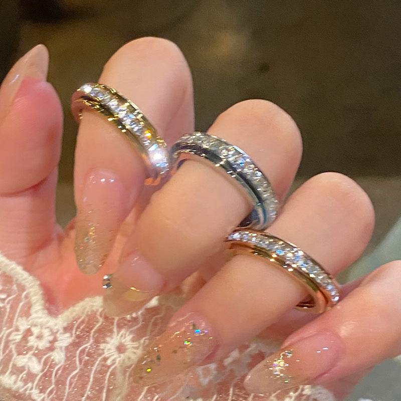 Starry Ring for Women - Luxury Rotatable Titanium Steel in Silver & Gold - Buy Center