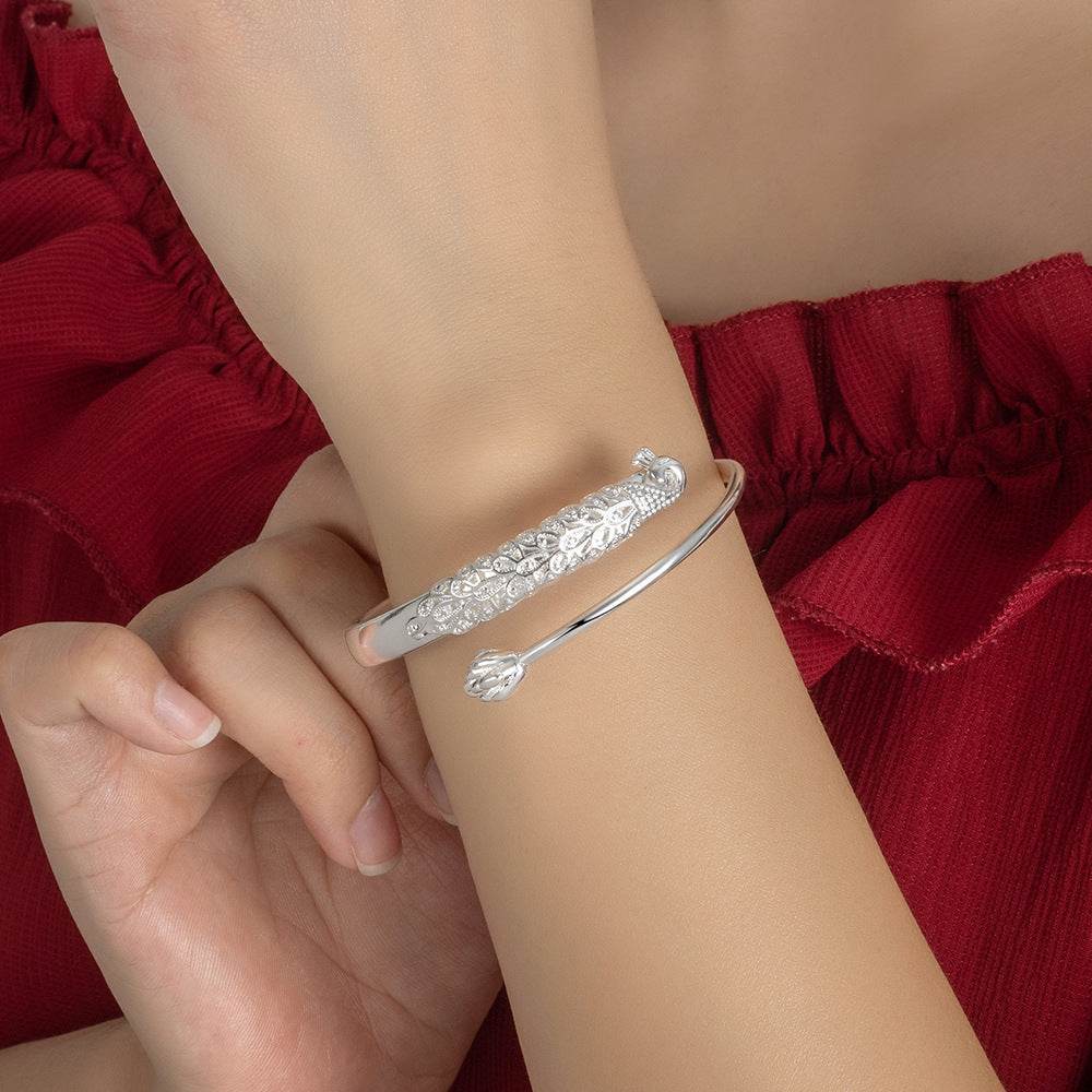 Charming Embossed Peacock Bracelet - Trendy Copper Design for Women - Buy Center