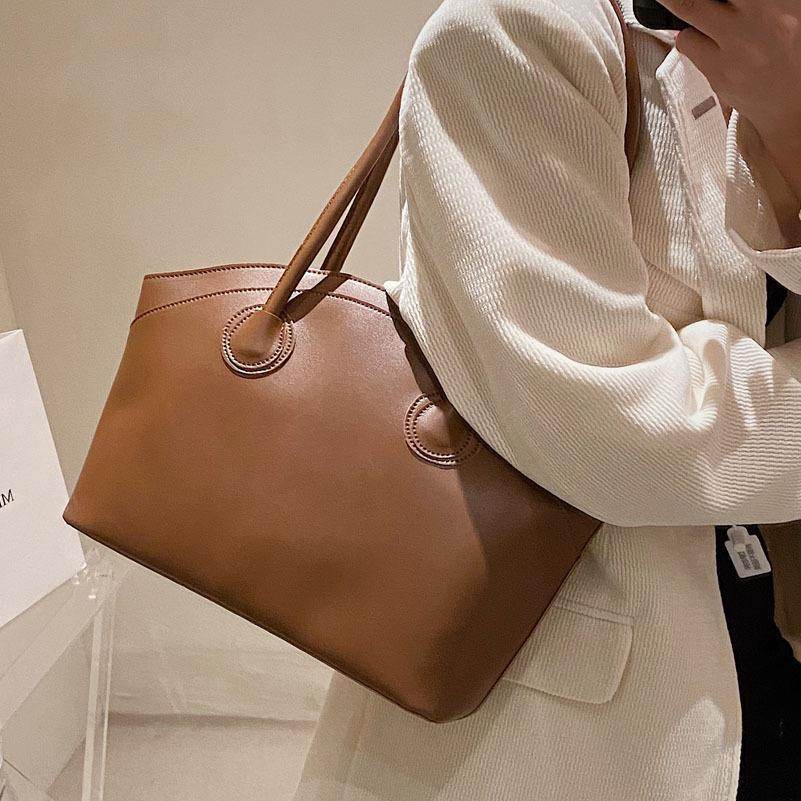 Buycenter Women's Stylish Synthetic Leather Shoulder Bag - Trendy & Chic - Buy Center