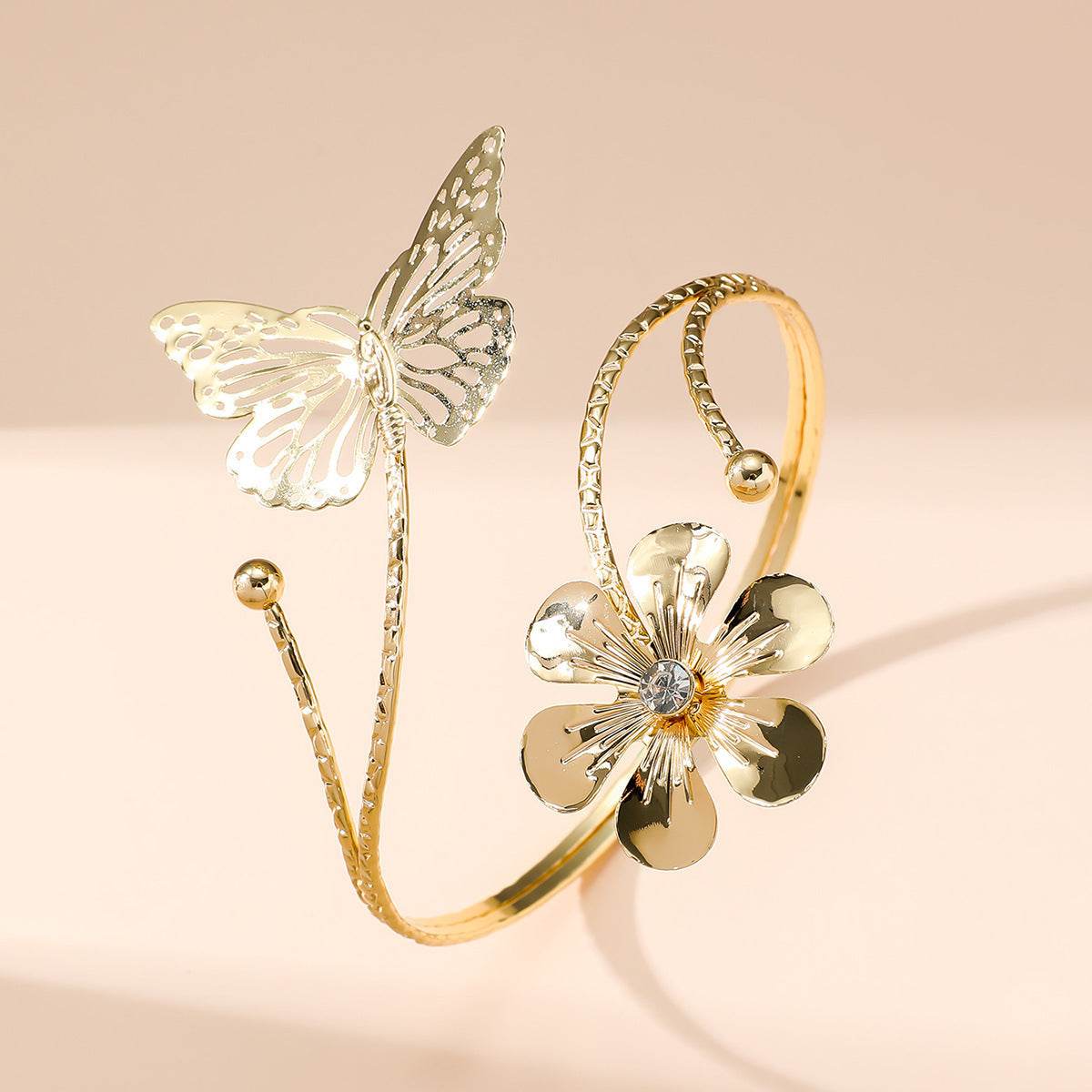 Buycenter Three-Dimensional Butterfly Arm Decoration - Exquisite Gold Alloy - Buy Center