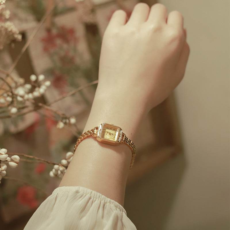 Elegant Square Copper Strips Ancient Watch for Women - Stylish & Durable - Buy Center