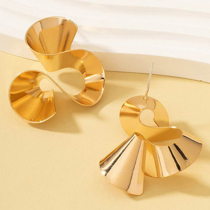 Simple Retro Geometric Ruffled Skirt Earrings - Gold Alloy for Women - Buy Center