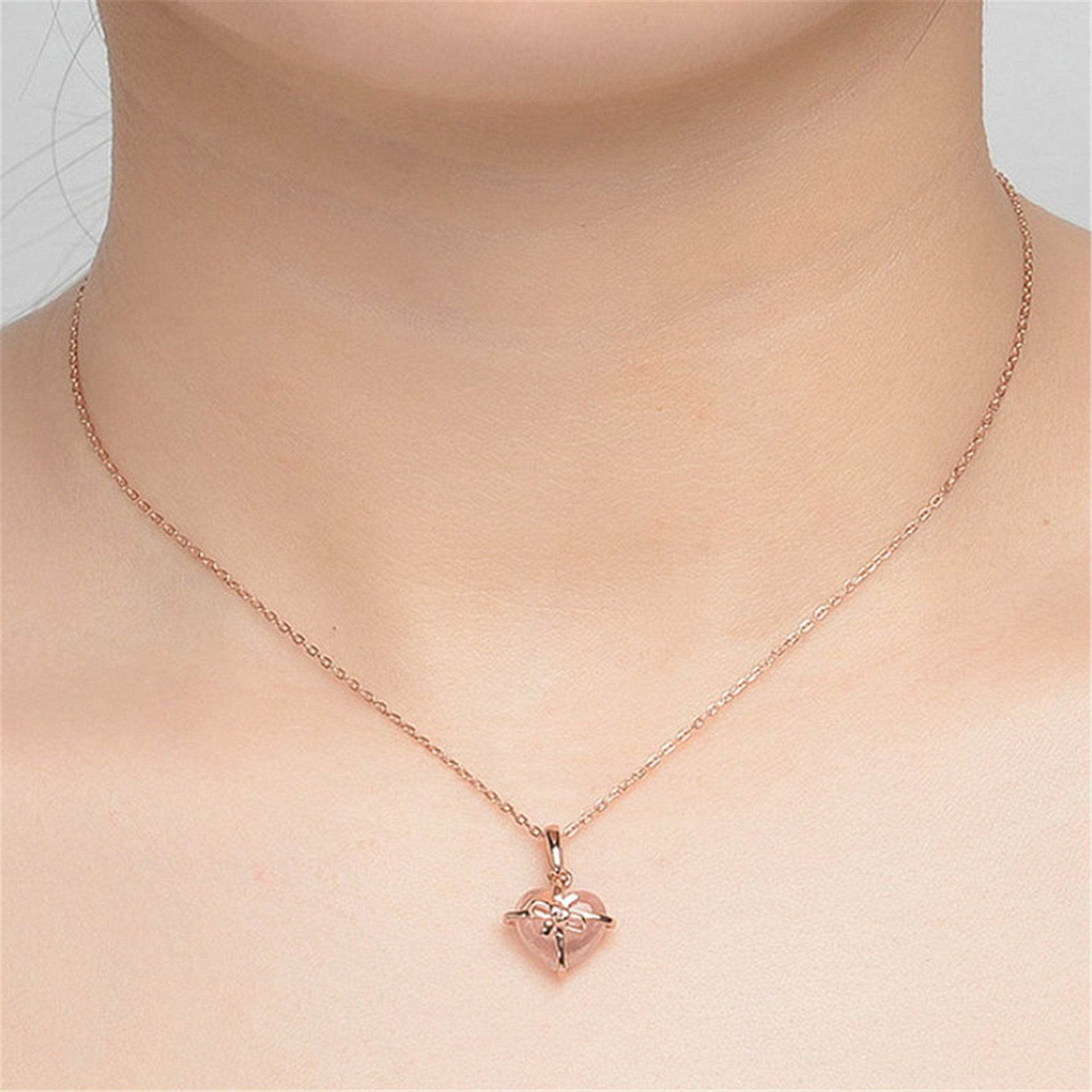 Buycenter Heart-Shaped Powder Crystal Pendant Necklace - 925 Plated Jewelry - Buy Center