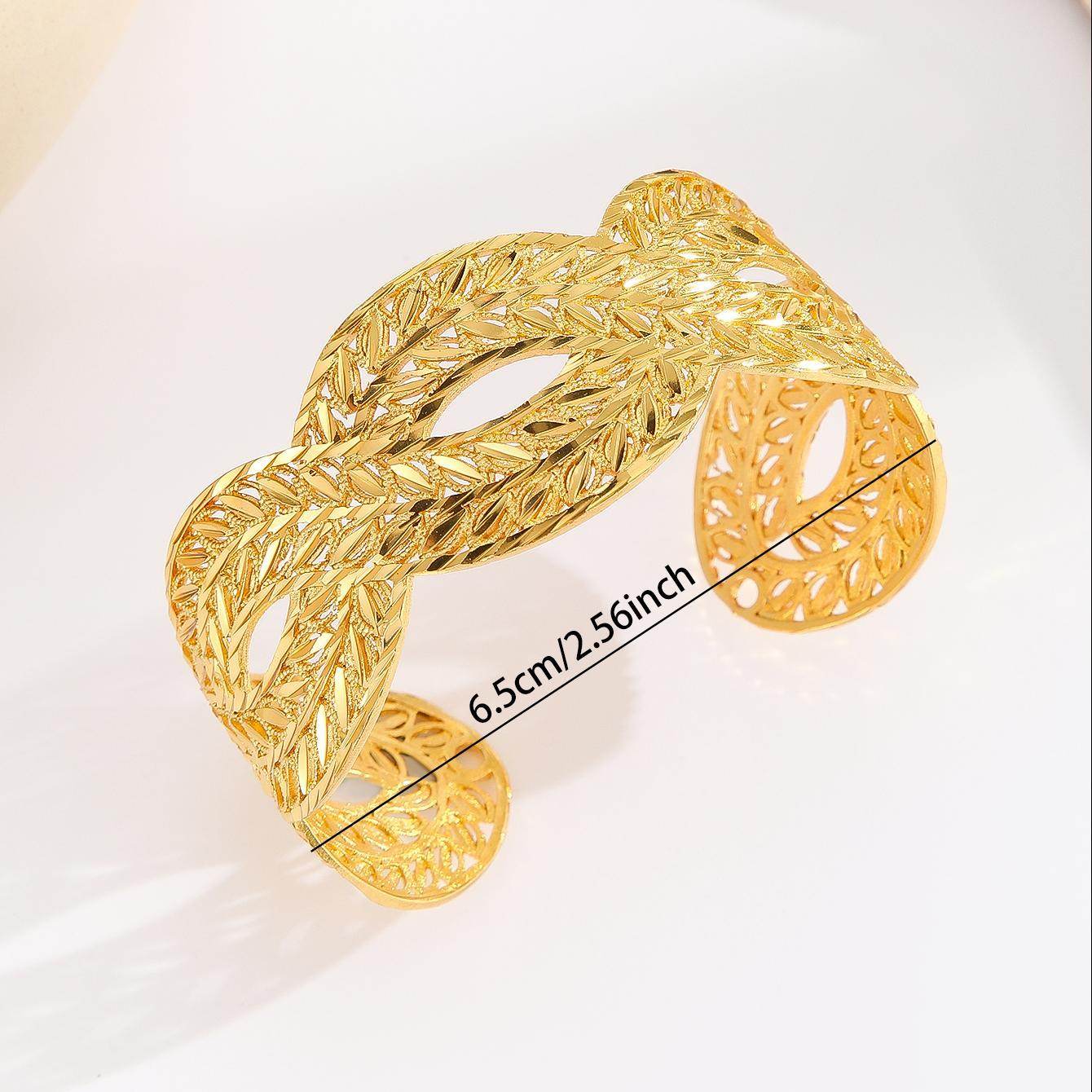 Buycenter 18K Gold Plated Diamond Pattern Bracelet - Vintage Women's Jewelry - Buy Center