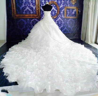 High-End Lace Wedding Dress - Elegant Big Tail, Sizes S to 5XL - Buy Center