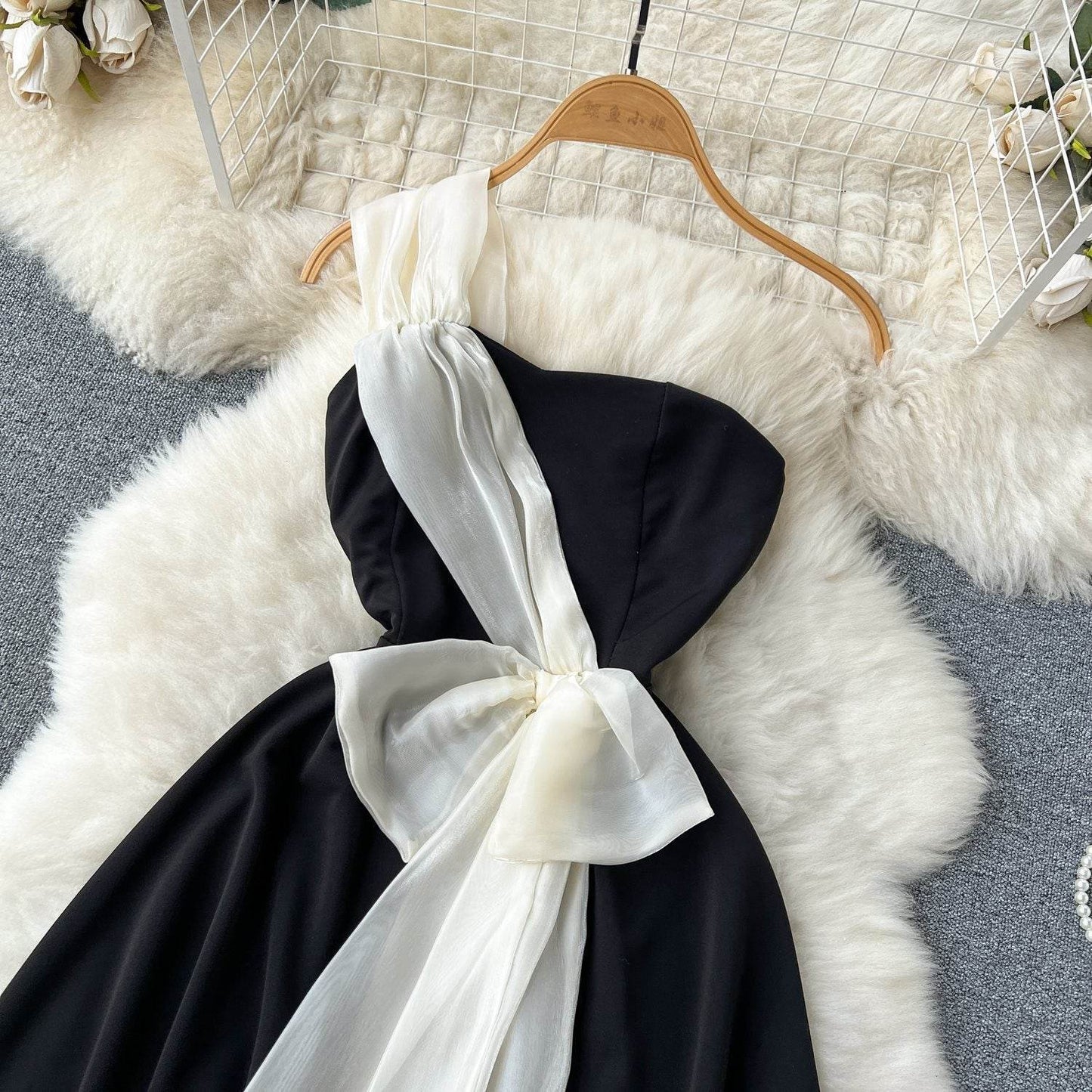 Black and White Contrast A-Line Dress - High Waist Chic Style 2025 - Buy Center