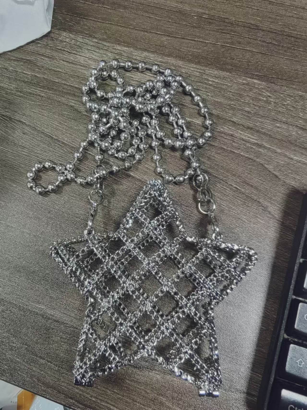 Zinc Alloy Mini Crossbody Bag - Stylish Heart Design for Modern Women - Buy Center