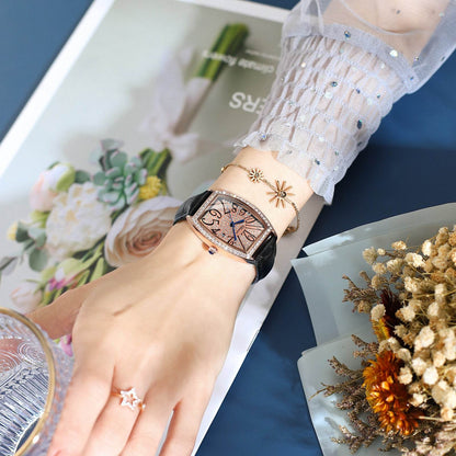 Women's Casual Sports Watch - Solid Steel Band & Blue Hand Design - Buy Center