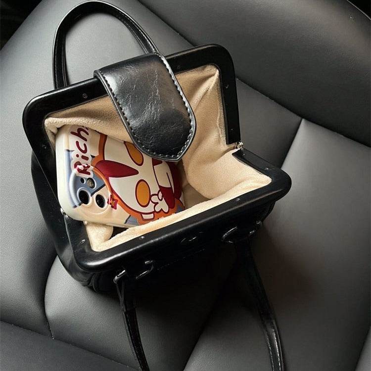 Boston Retro Clip Bag - Stylish Casual Shoulder Bag in Black, Pink, Brown - Buy Center