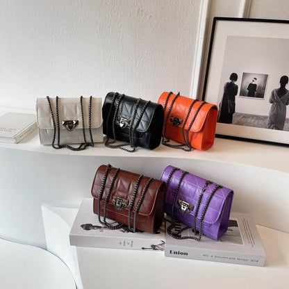 Fashion Messenger Bag for Women - Trendy Chain Lock Shoulder Bag 2025 - Buy Center