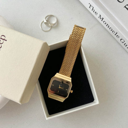 Light Luxury Women's Watch - Elegant Square Dial in Stunning Colors - Buy Center