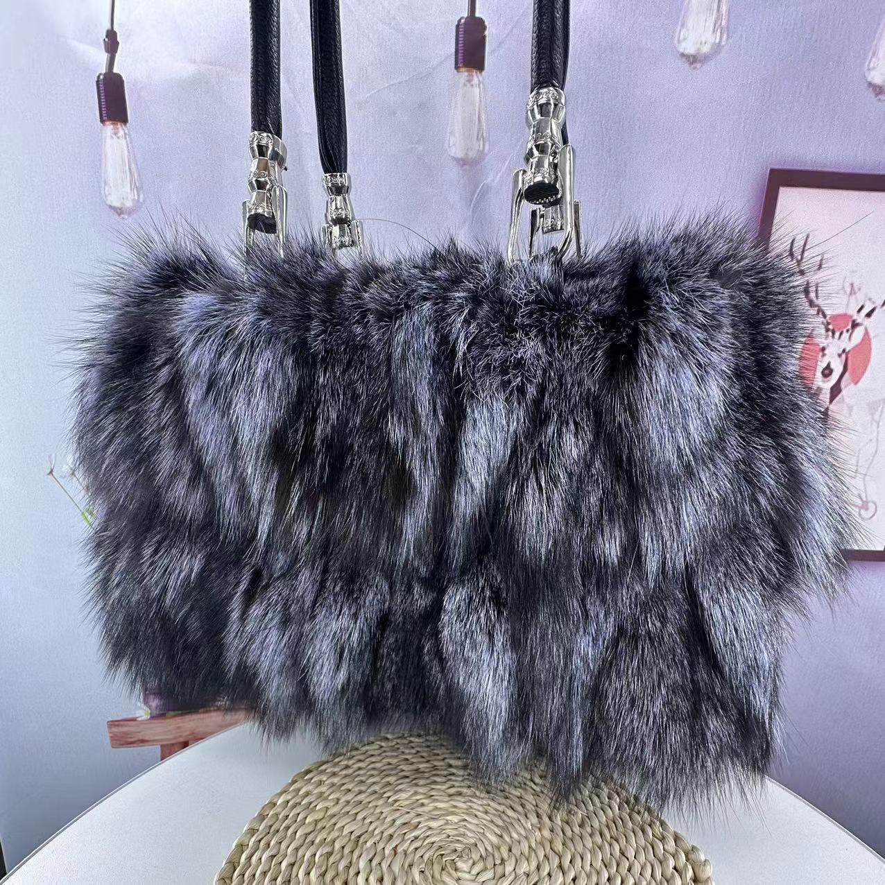 Buycenter Fox Fur Tote Bag for Women - Stylish Autumn & Winter Accessory - Buy Center