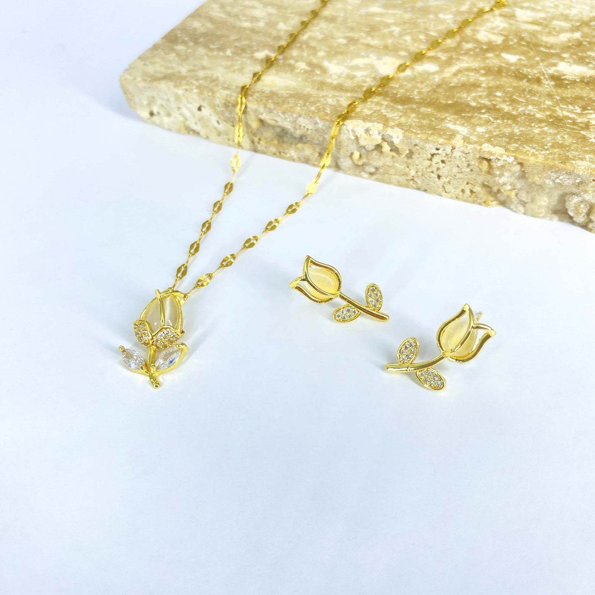 Buy Center Elegant Tulip Necklace Set - Fashion Jewelry for All - Buy Center
