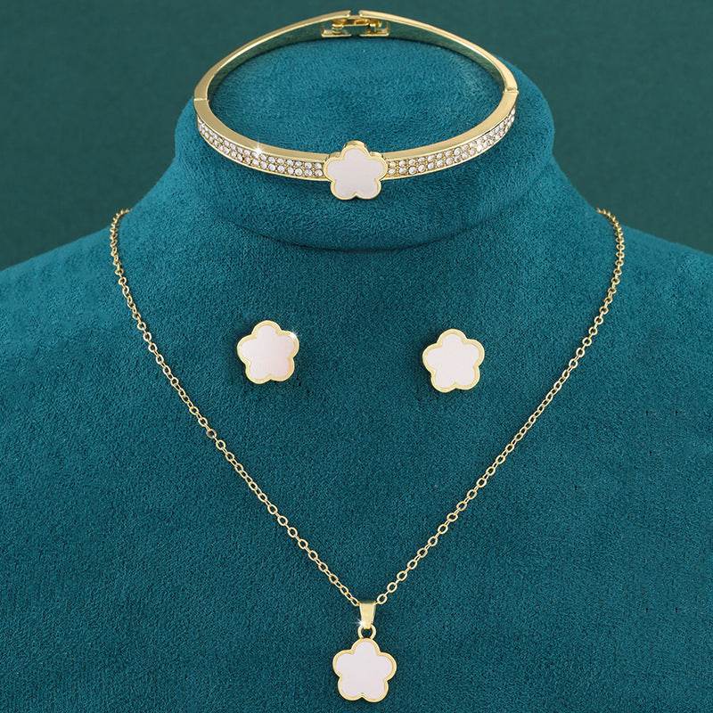 Lucky Five Petal Flower Jewelry Set - Elegant Modern Fashion Accessory - Buy Center