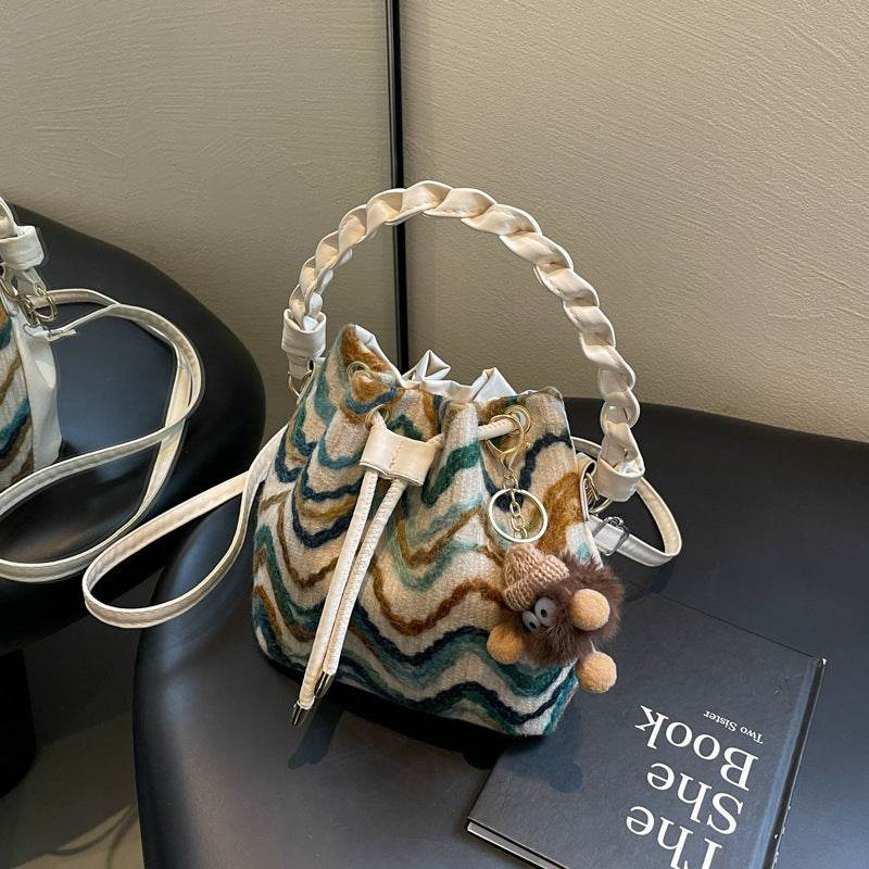 Buycenter High-Grade Shoulder Bag - Stylish, All-Matching Bucket Design - Buy Center