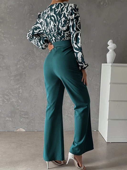 Women's V-Neck Fashion Print Top and Flared Pants Set - Fall Style - Buy Center