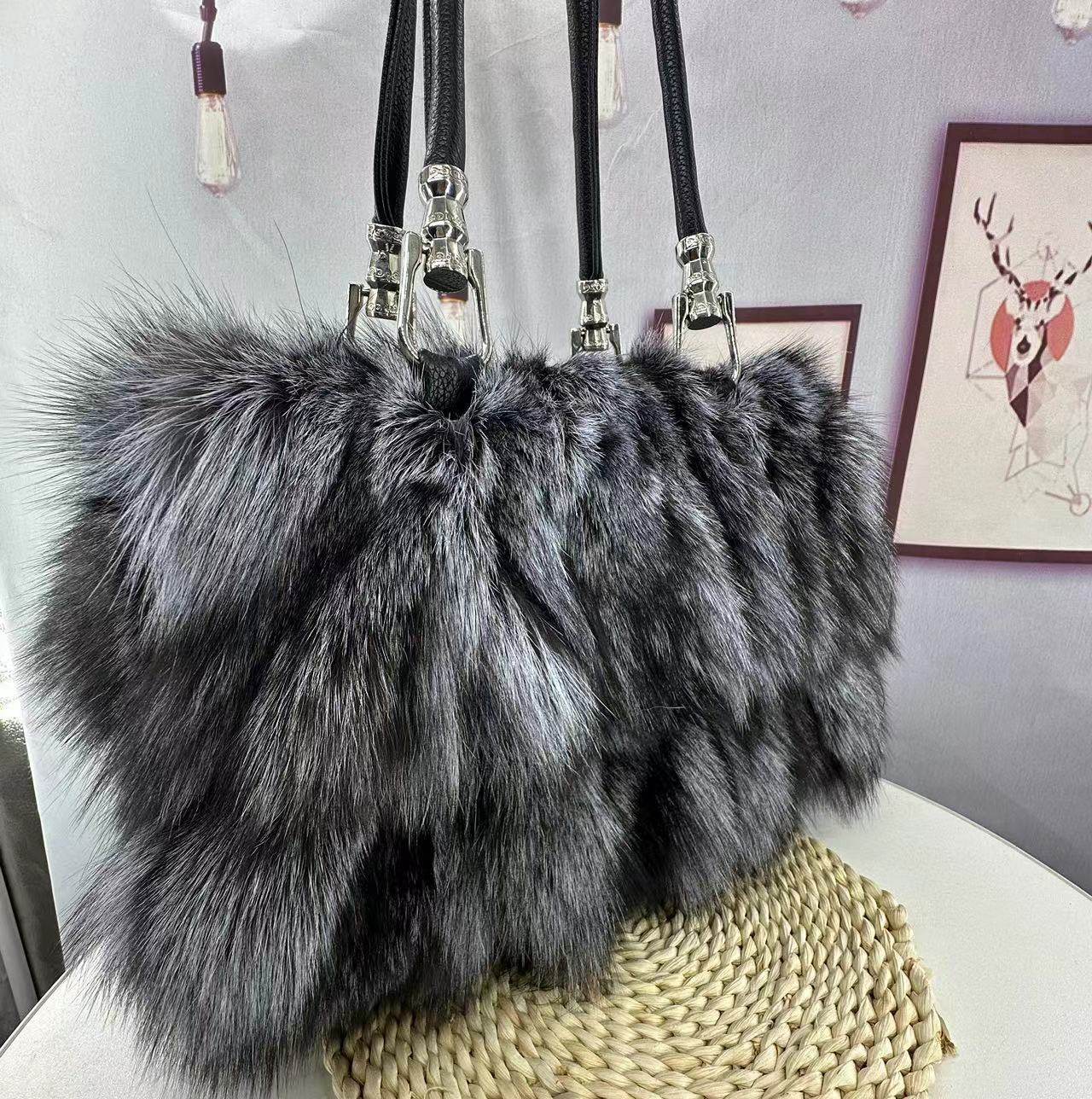 Buycenter Fox Fur Tote Bag for Women - Stylish Autumn & Winter Accessory - Buy Center